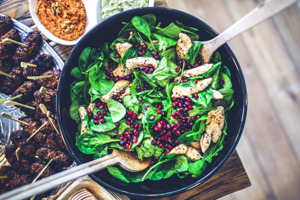 139 food salad healthy lunch 1024x683