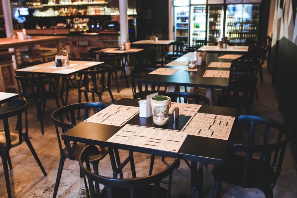 139 menu restaurant vintage table 1024x682