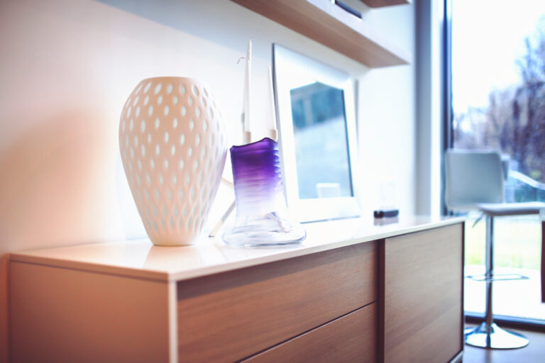 191 purple white design decoration 1 768x512